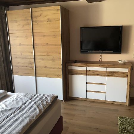 Eva Gutjahr Ferienwohnung ザンクト・ギルゲン エクステリア 写真